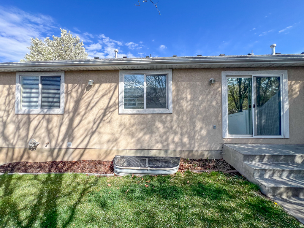 527 W 1450 N Orem, UT 84057