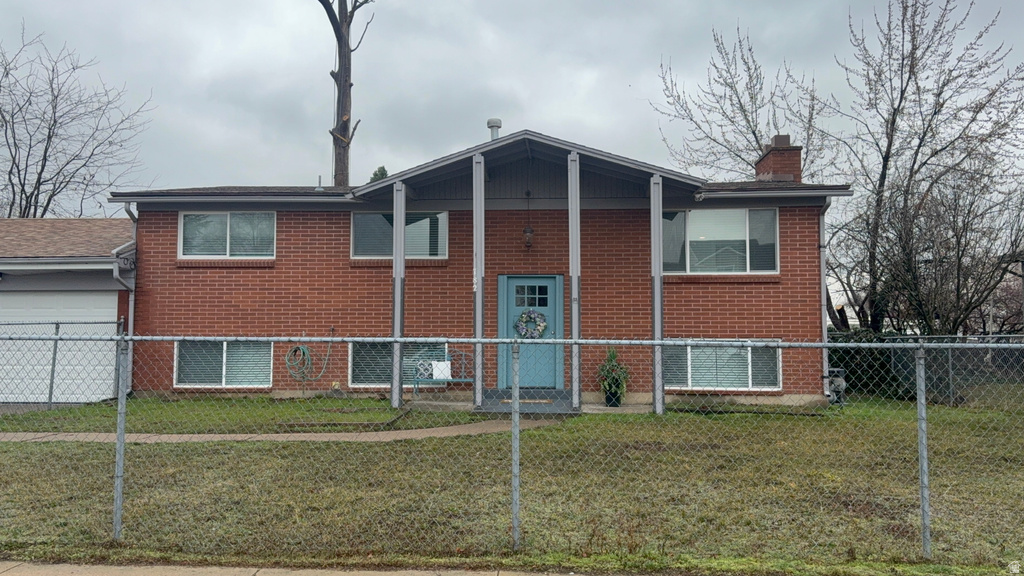 782 E 900 N Layton, UT 84041