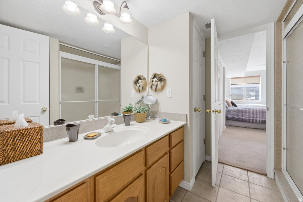 1093 E BIRCHBROOK CIR Cottonwood Heights, UT 84047