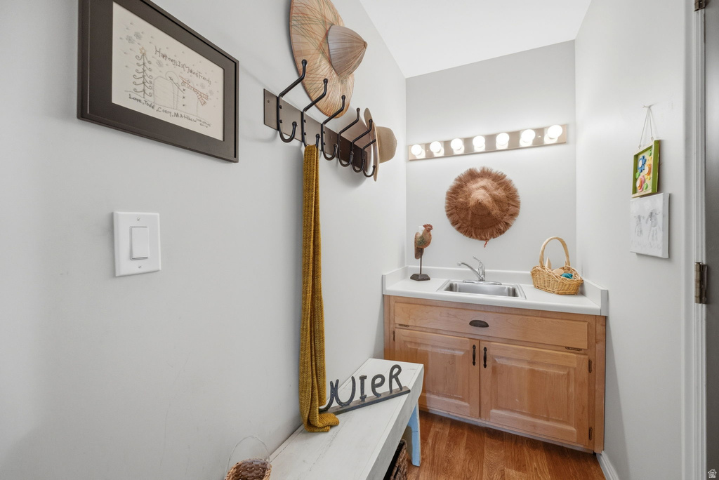 1093 E BIRCHBROOK CIR Cottonwood Heights, UT 84047