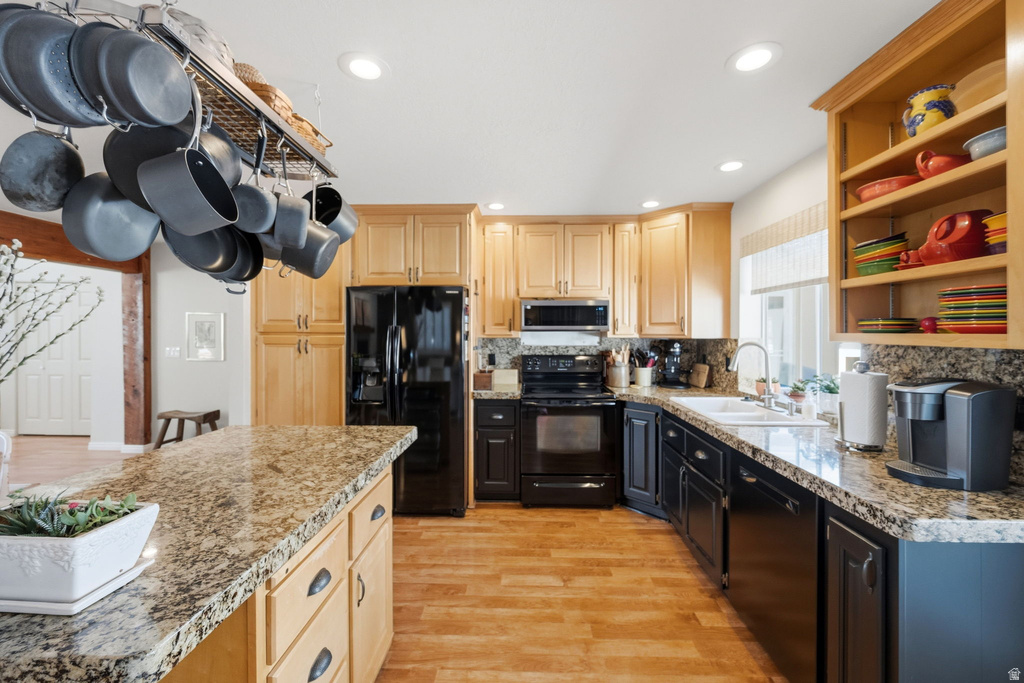 1093 E BIRCHBROOK CIR Cottonwood Heights, UT 84047