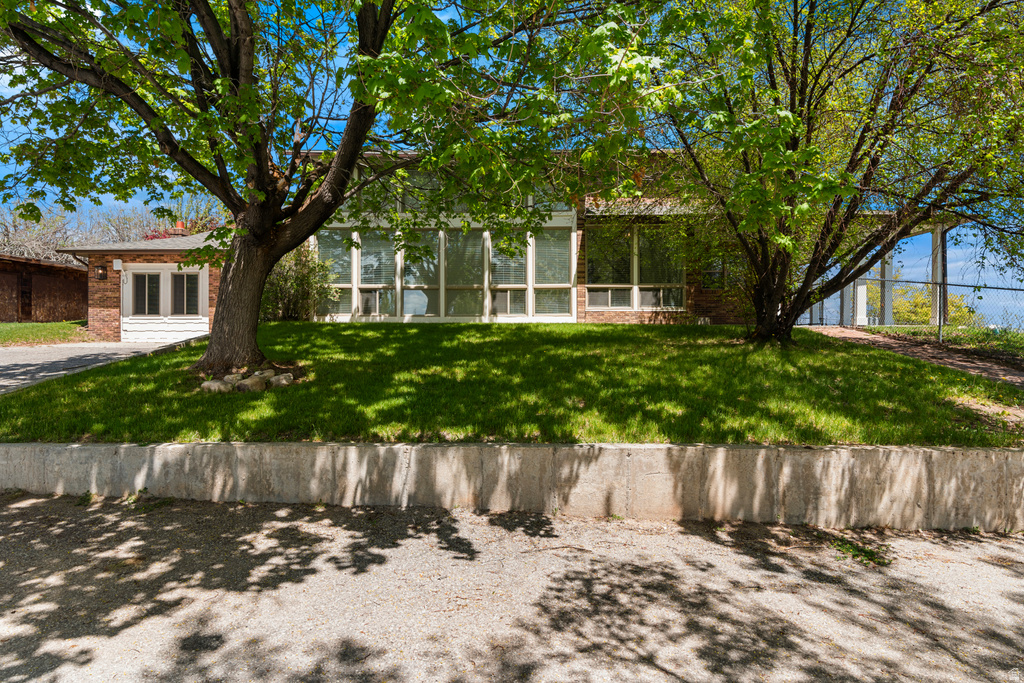 199 N 300 W Garden City, UT 84028