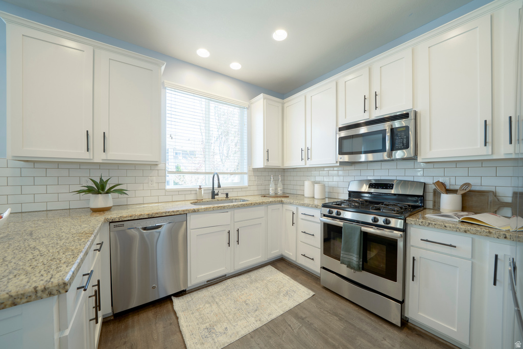 769 W STAR SPANGLED DR Bluffdale, UT 84065