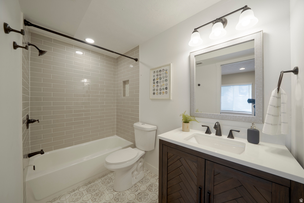 769 W STAR SPANGLED DR Bluffdale, UT 84065