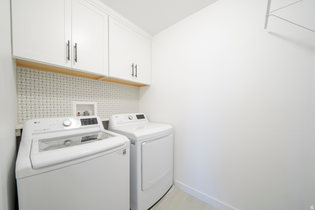 769 W STAR SPANGLED DR Bluffdale, UT 84065