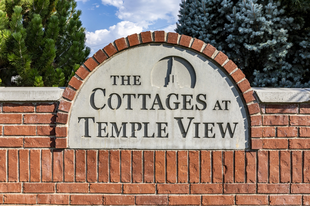 9477 S PEACEFUL VIEW WAY South Jordan, UT 84095