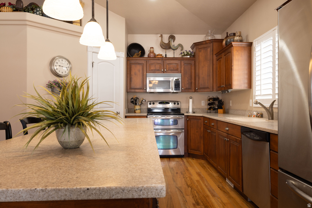 9477 S PEACEFUL VIEW WAY South Jordan, UT 84095