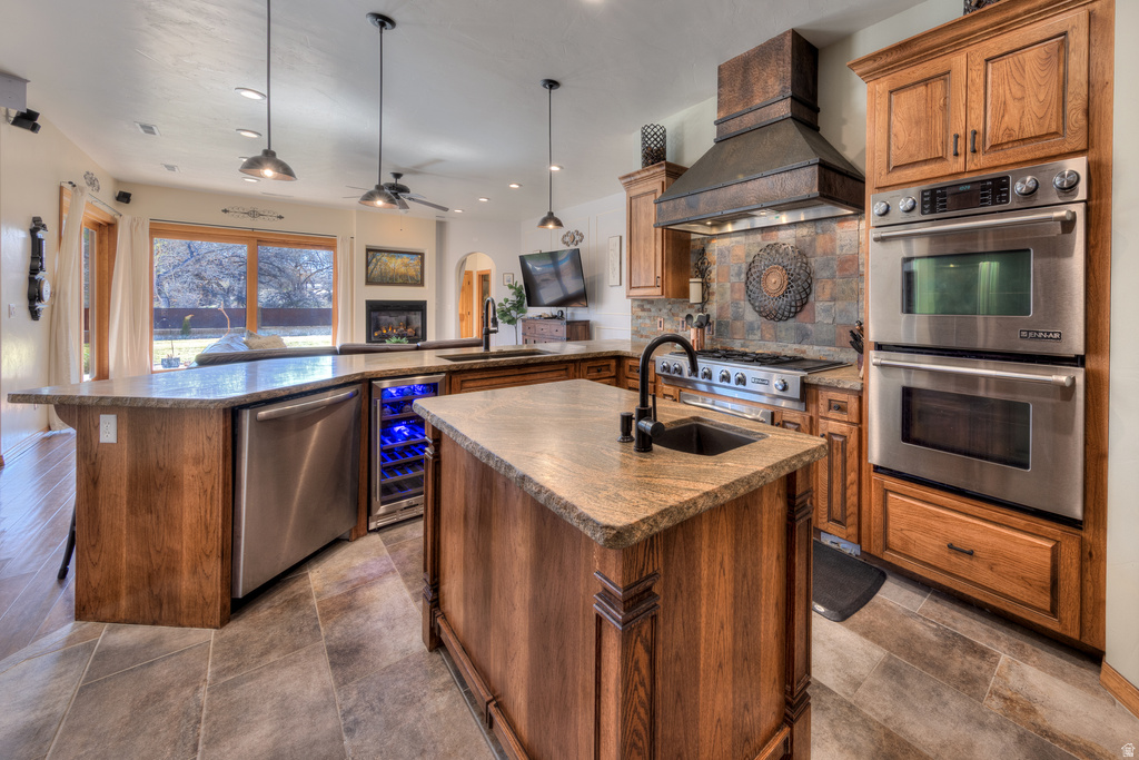 2520 WILLOW CREEK RD Moab, UT 84532