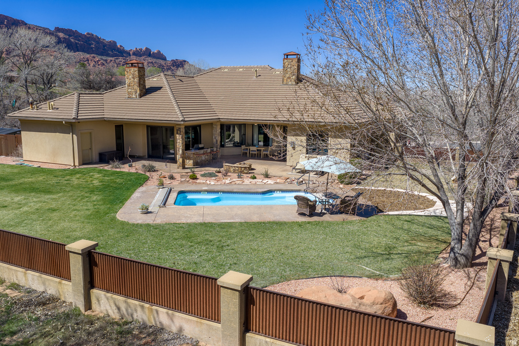 2520 WILLOW CREEK RD Moab, UT 84532