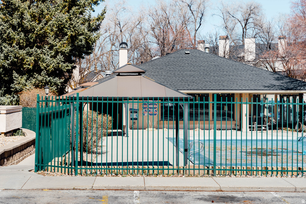 925 E CREEKHILL LN #11 Midvale, UT 84047