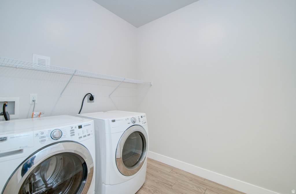 34 W SILVER SPRINGS DR Vineyard, UT 84059