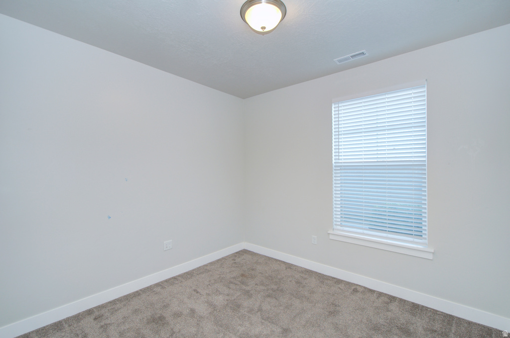 34 W SILVER SPRINGS DR Vineyard, UT 84059