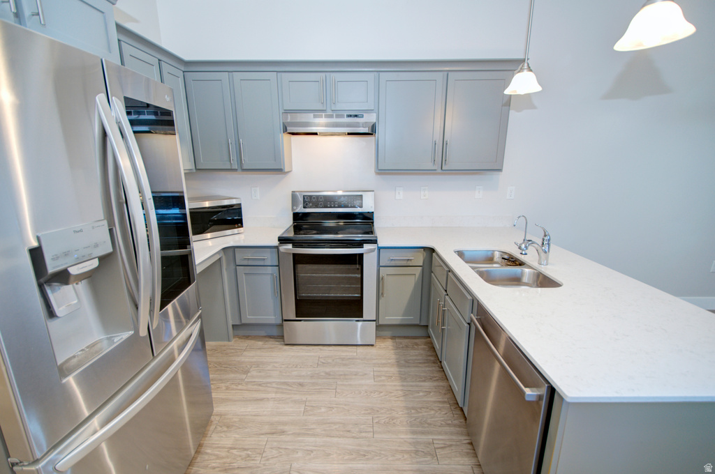 34 W SILVER SPRINGS DR Vineyard, UT 84059