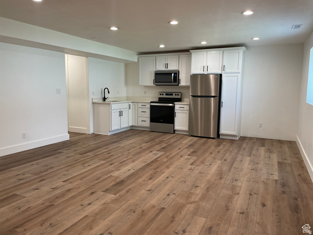 3834 N 2550 W Farr West, UT 84404