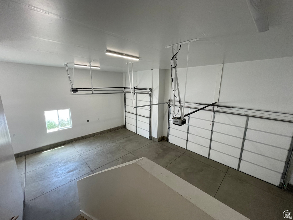 3834 N 2550 W Farr West, UT 84404