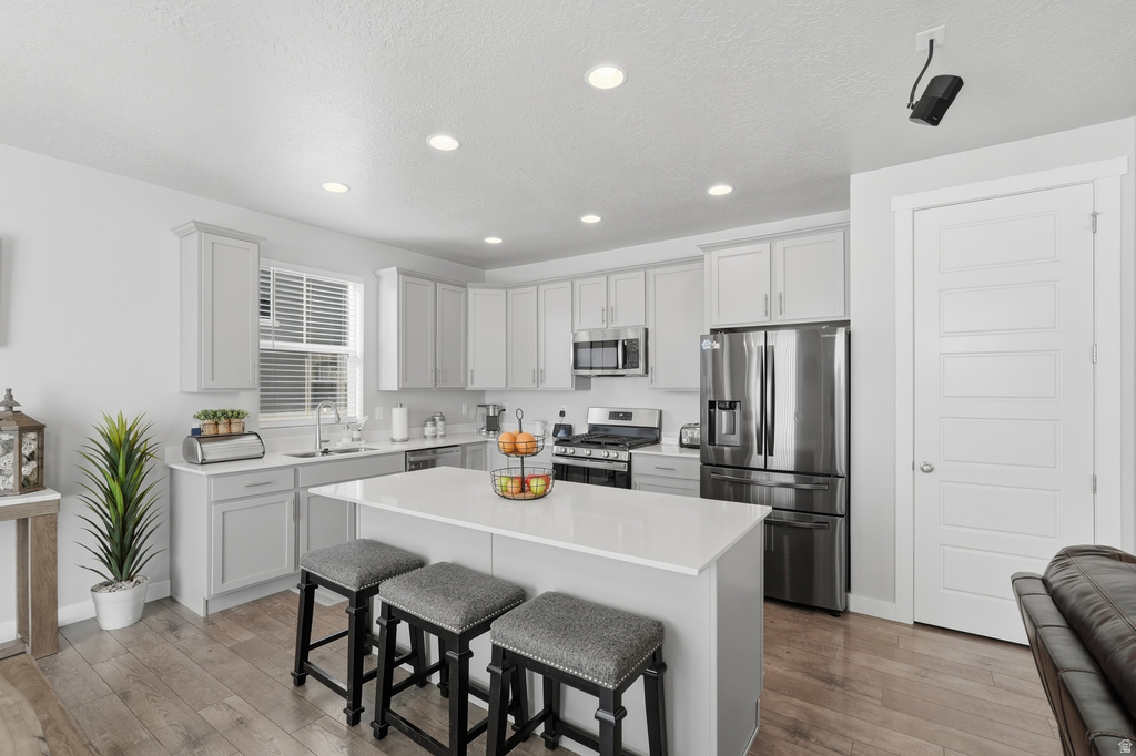 5640 N PARKVIEW DR Stansbury Park, UT 84074