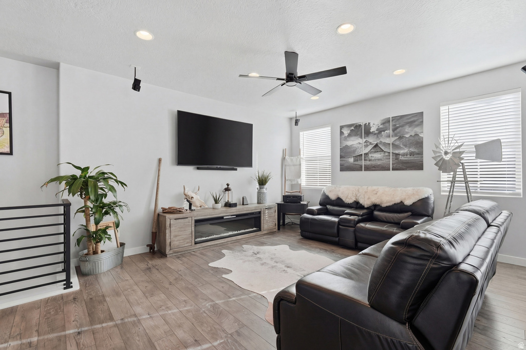 5640 N PARKVIEW DR Stansbury Park, UT 84074