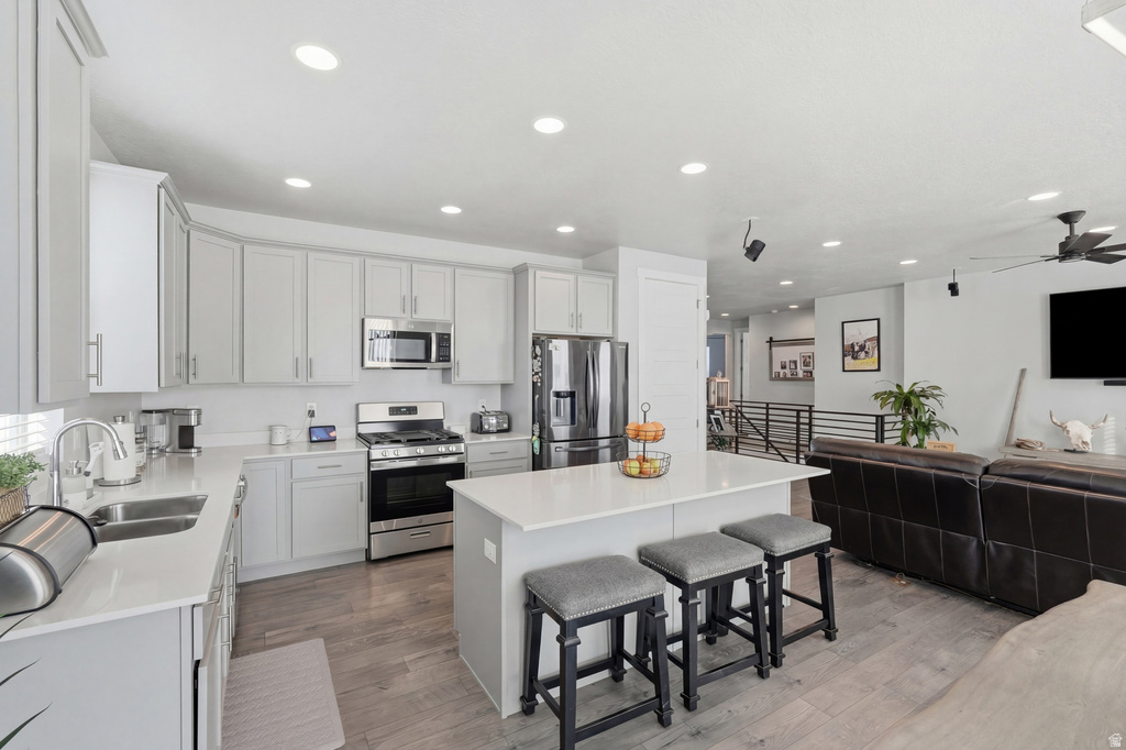 5640 N PARKVIEW DR Stansbury Park, UT 84074