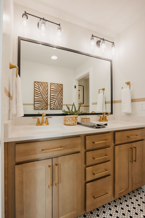 5399 S CENTURY WAY Riverdale, UT 84405