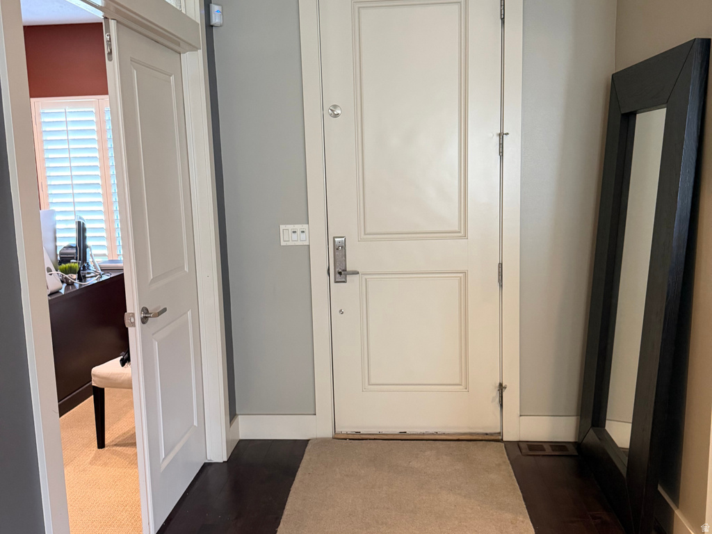 51 W STAUFFER LN Murray, UT 84107