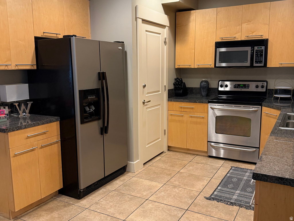 51 W STAUFFER LN Murray, UT 84107