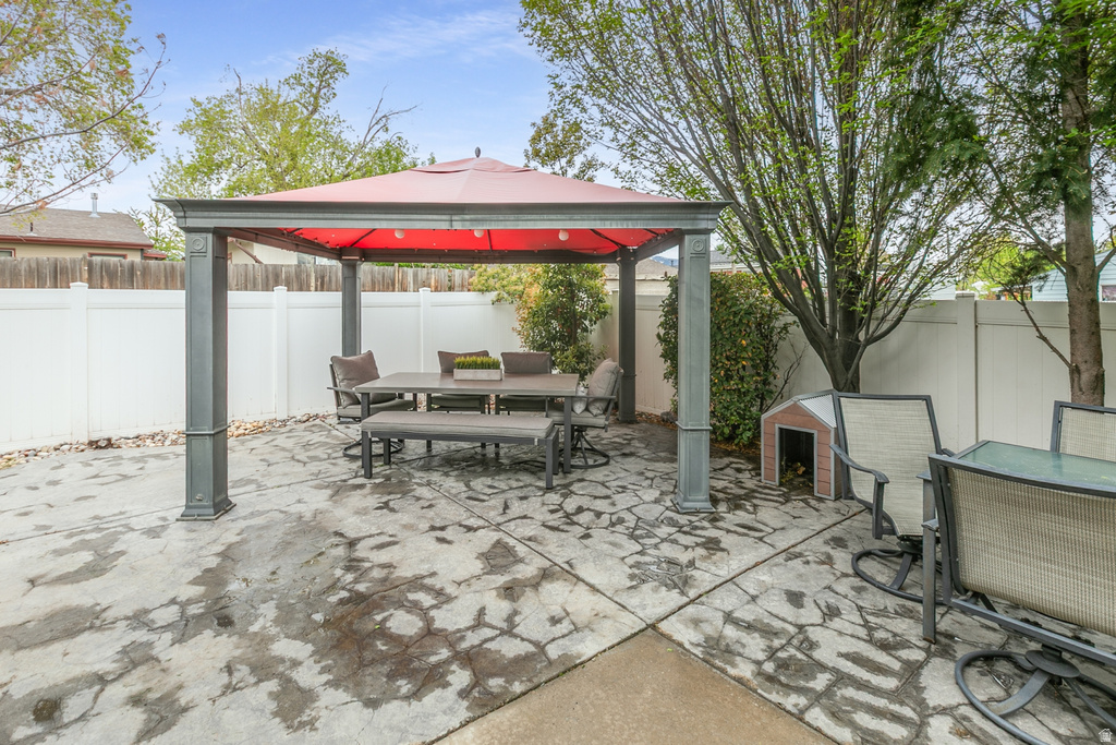 51 W STAUFFER LN Murray, UT 84107