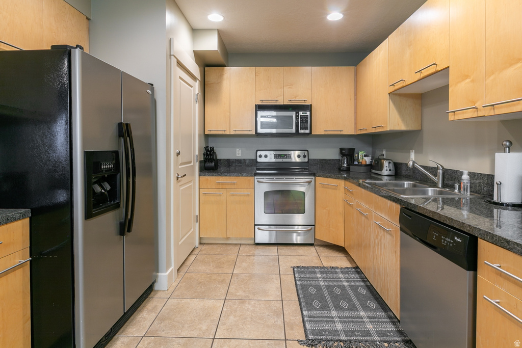 51 W STAUFFER LN Murray, UT 84107