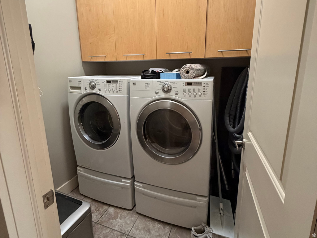 51 W STAUFFER LN Murray, UT 84107