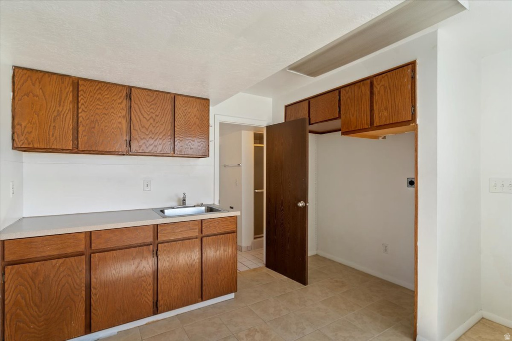 912 N EASTSIDE DR Layton, UT 84040