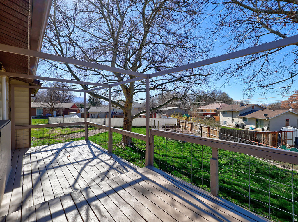 958 E 175 S Layton, UT 84041