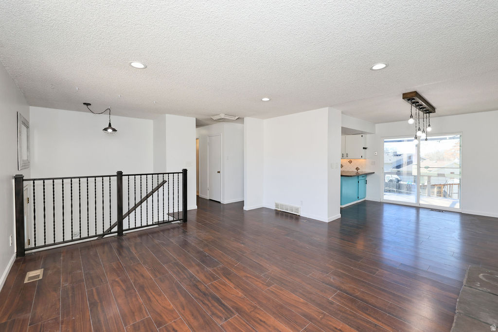 958 E 175 S Layton, UT 84041