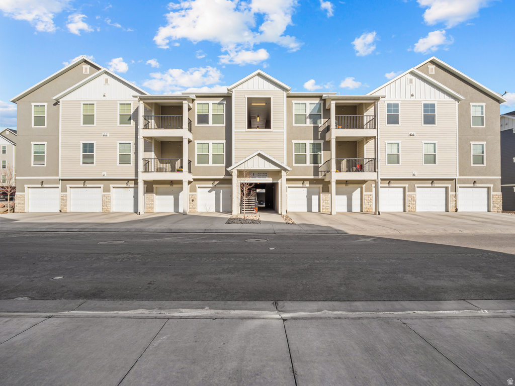 1812 W TERRA VISTA LN #202 Saratoga Springs, UT 84045