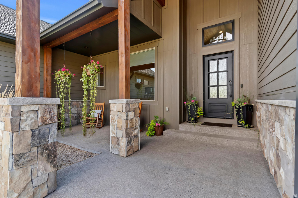 5073 N 3300 E Liberty, UT 84310