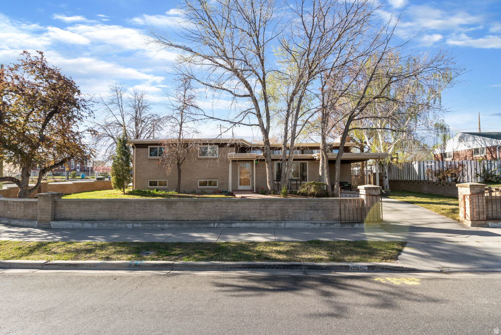 6411 W 3785 S West Valley City, UT 84128