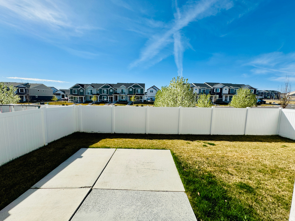 3875 W COLD POND AVE Lehi, UT 84043