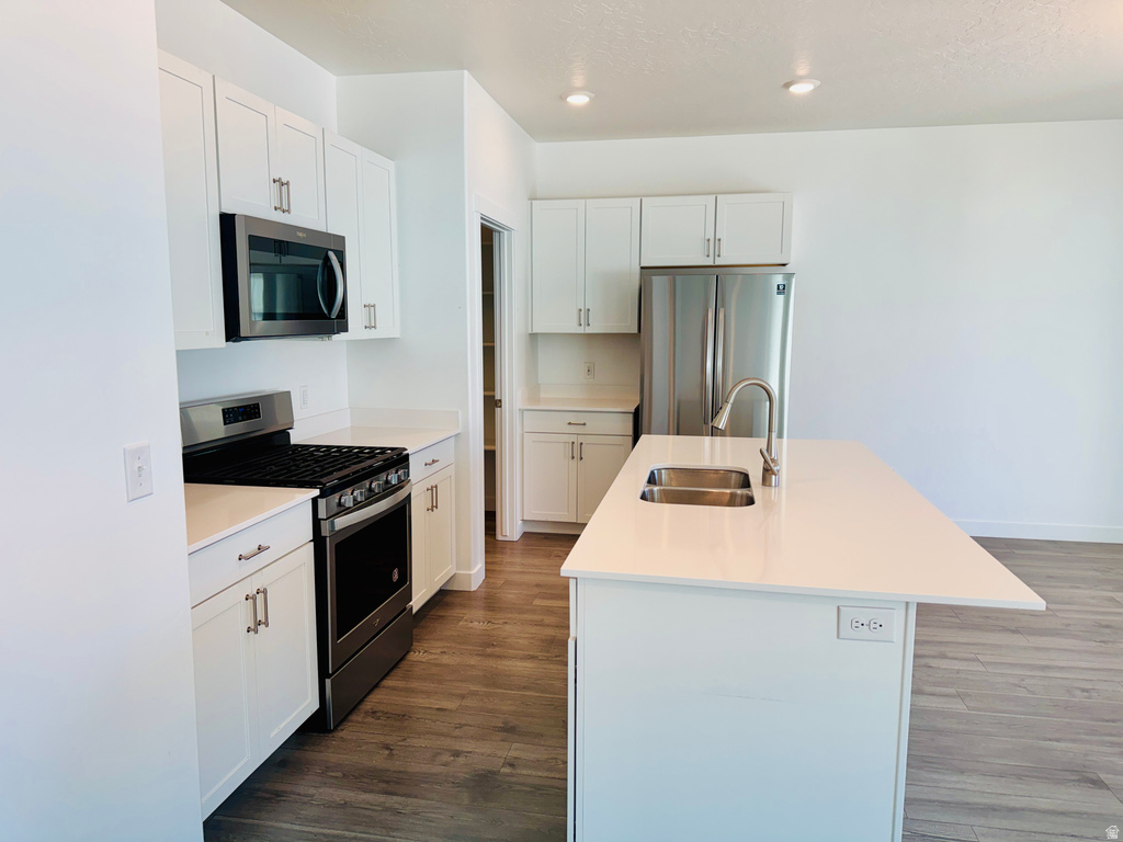 3875 W COLD POND AVE Lehi, UT 84043