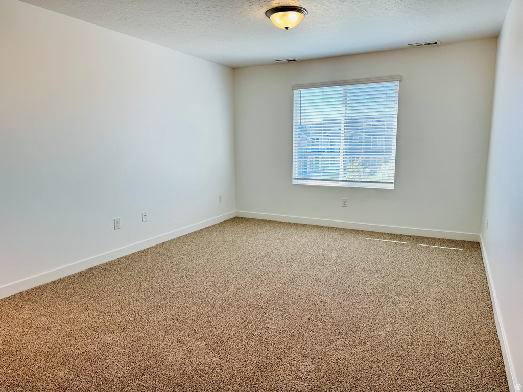 3875 W COLD POND AVE Lehi, UT 84043