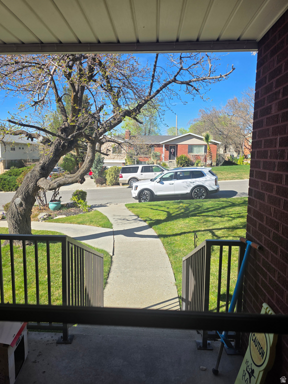 1860 E NORTHWOODSIDE DR Holladay, UT 84124