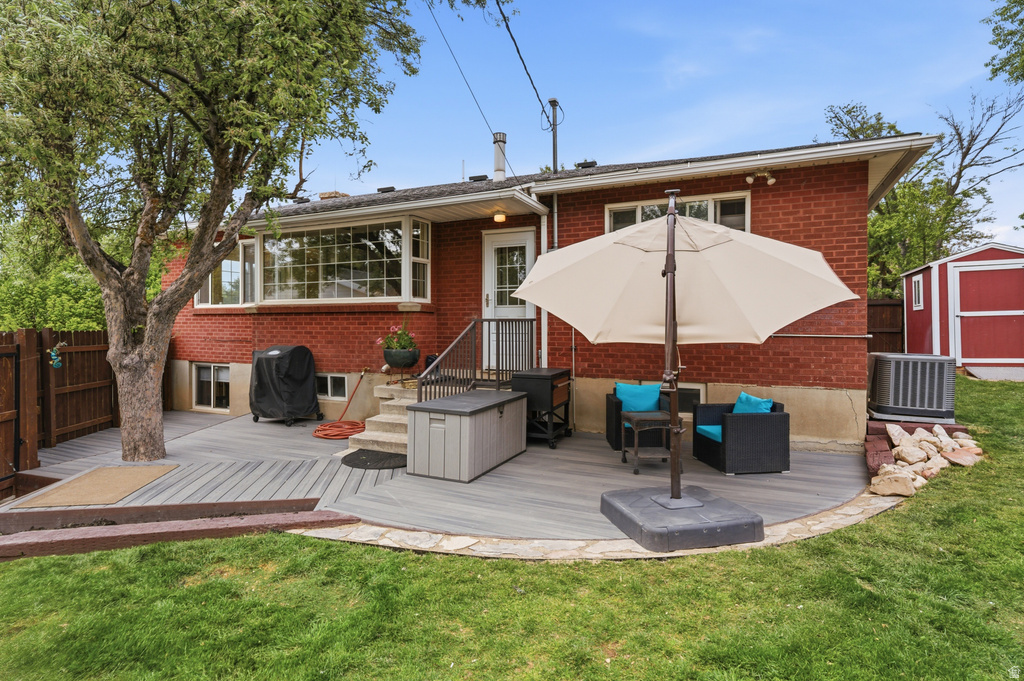 1860 E NORTHWOODSIDE DR Holladay, UT 84124