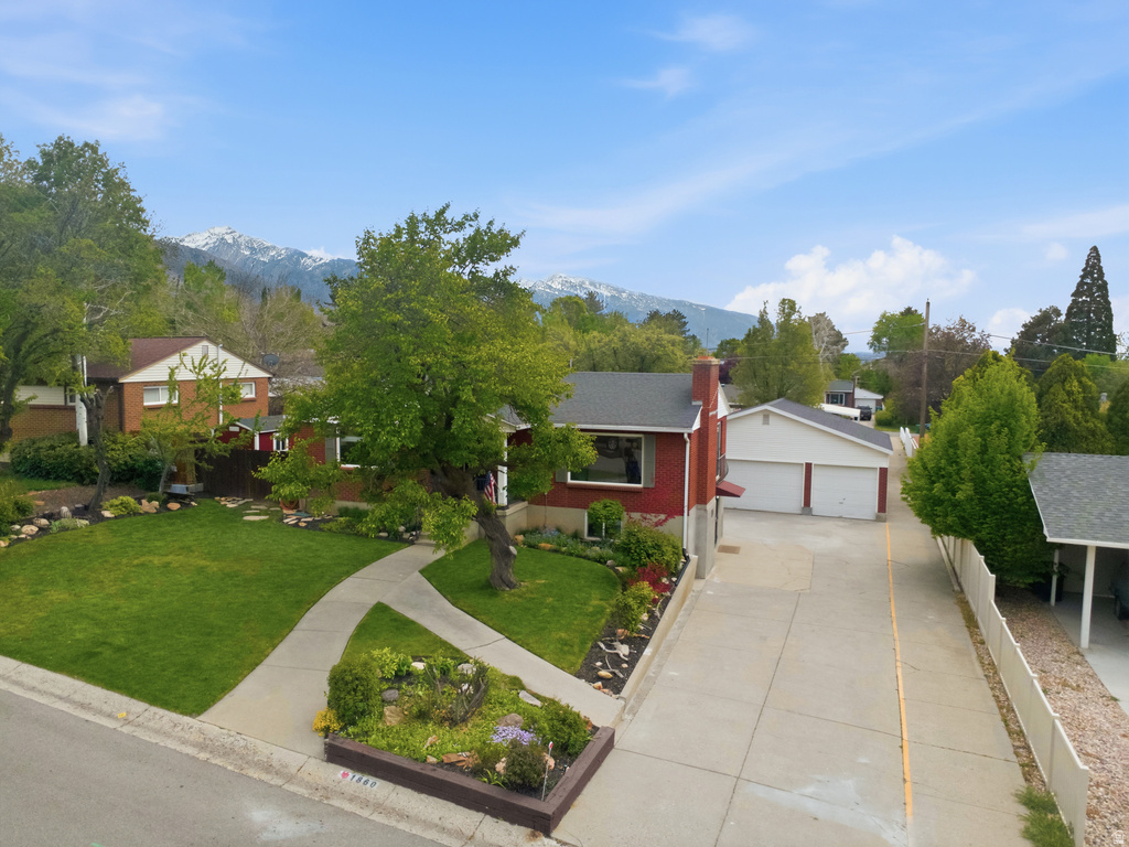 1860 E NORTHWOODSIDE DR Holladay, UT 84124