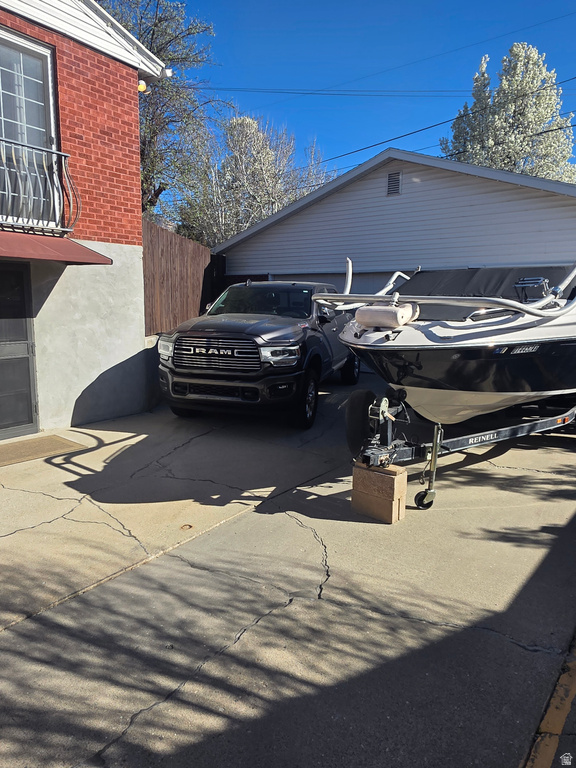 1860 E NORTHWOODSIDE DR Holladay, UT 84124