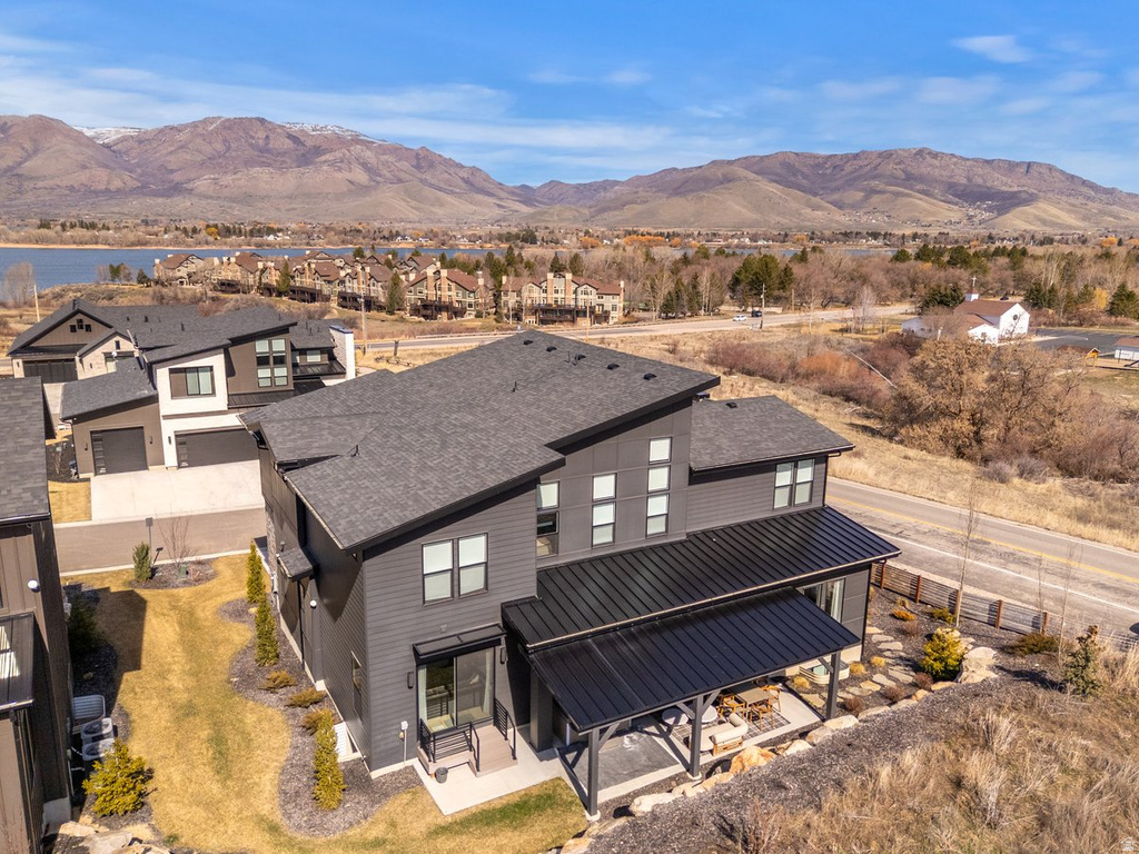 6399 E 950 S Huntsville, UT 84317