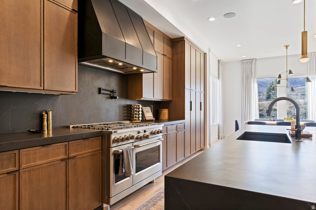 6399 E 950 S Huntsville, UT 84317