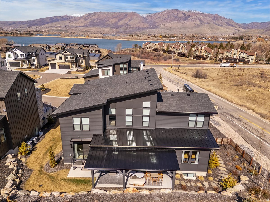 6399 E 950 S Huntsville, UT 84317