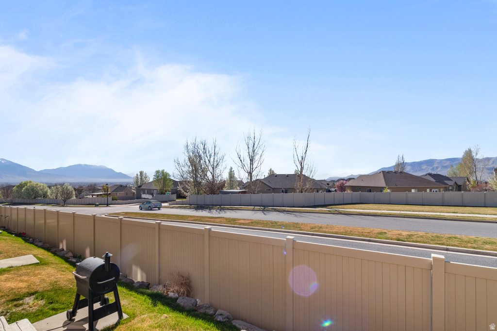 683 W SARATOGA CHASE DR Saratoga Springs, UT 84045
