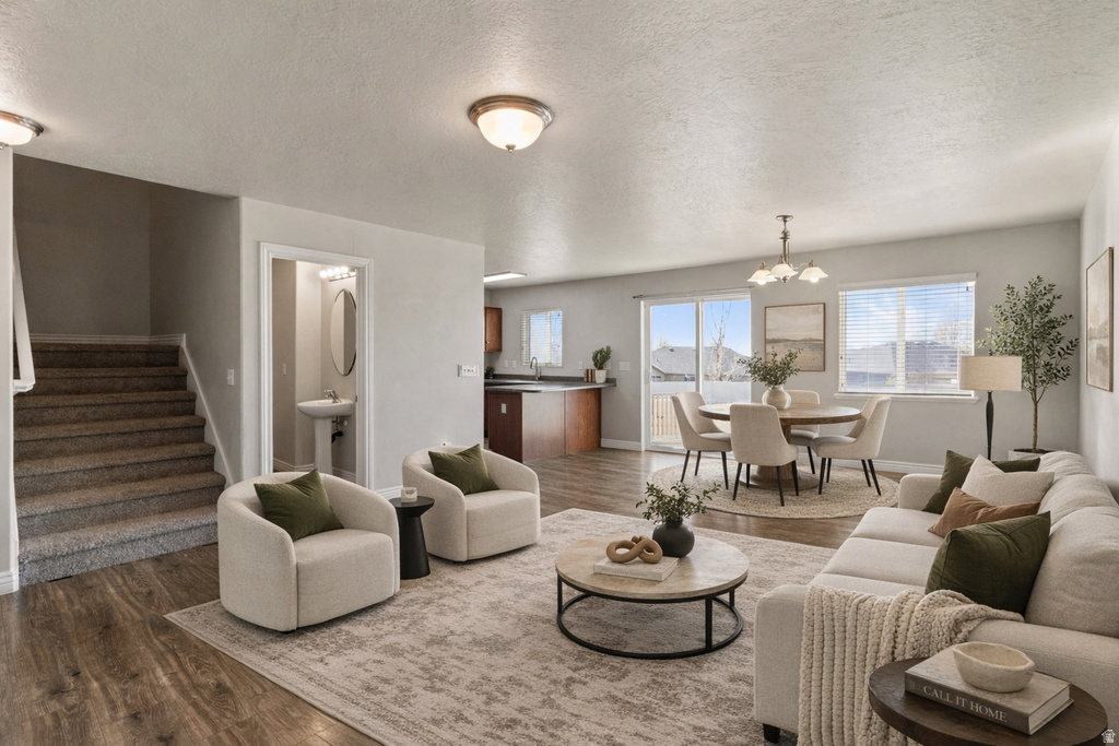 683 W SARATOGA CHASE DR Saratoga Springs, UT 84045