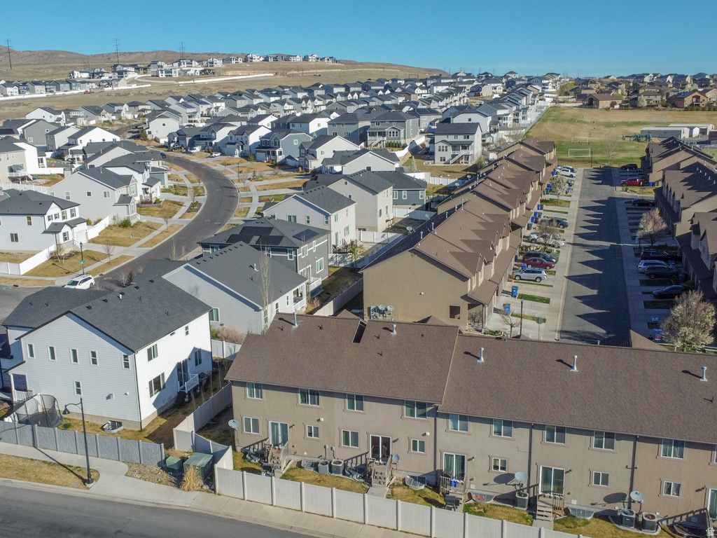 683 W SARATOGA CHASE DR Saratoga Springs, UT 84045