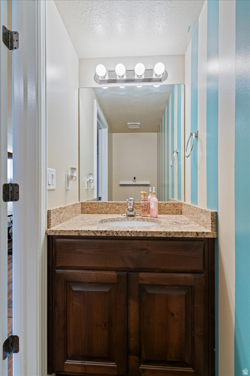 1809 E WHITETAIL DR Layton, UT 84040