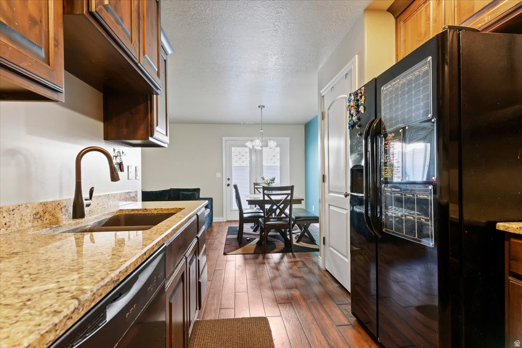 1809 E WHITETAIL DR Layton, UT 84040