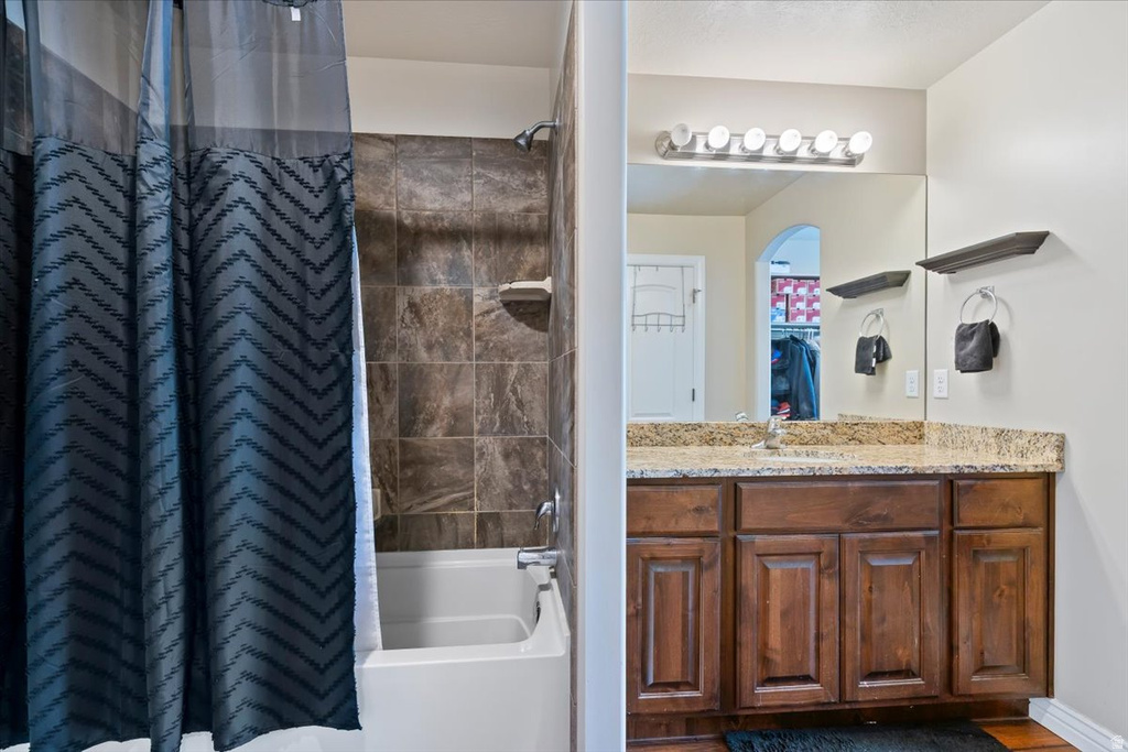 1809 E WHITETAIL DR Layton, UT 84040